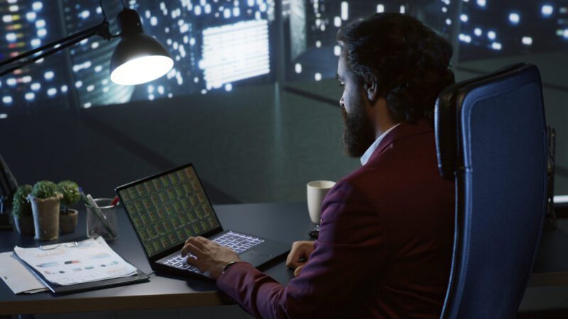 computer trading in Dubai The Future of Trading Role